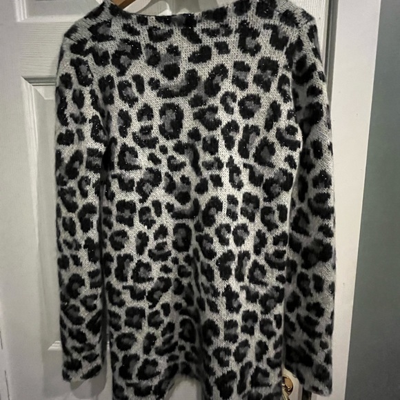 Beautiful animal print dress from MAJE made in Italy- stretchy - Picture 5 of 5